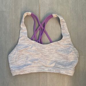 Lululemon sports bra